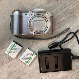 OLYMPUS Stylus SZ-16 Digital Camera - 16 Megapixel - 24x Zoom